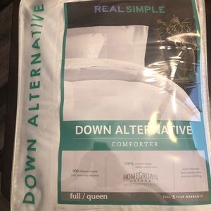 Full/Queen Down Comforter